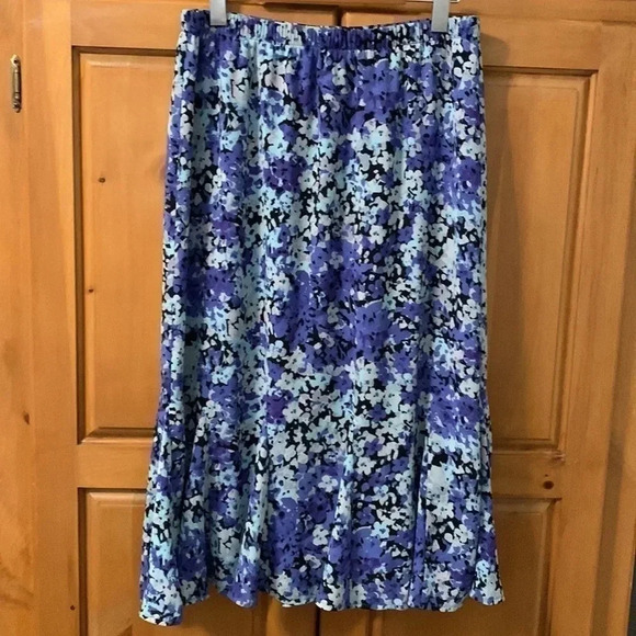 floral lined skirt Sz 12 - Picture 1 of 7